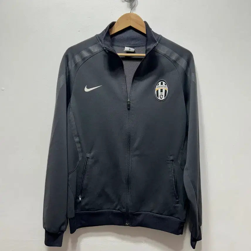 [BUNJANG] Nike Juventus Track Jacket Grey M / 나이키 유벤투스 트랙 자켓 그레이 M