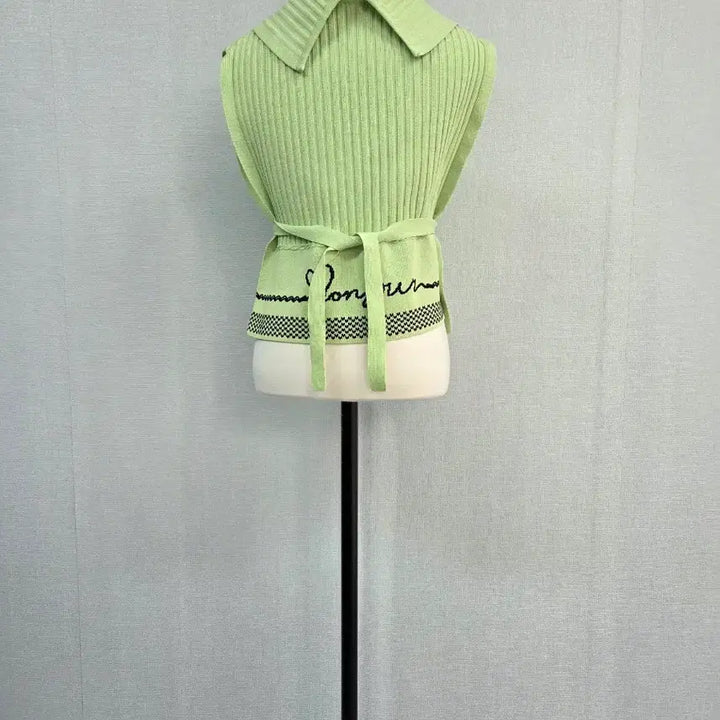 [BUNJANG] Ozzie Coen Cape Vest / 오즈세컨 케이프   베스트