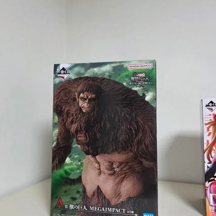 [BUNJANG] Attack on Titan Ichiban Shoji Beast Titan Figure (Sealed) / 택포33)제일복권 진격의거인 A상 짐승거인 미개봉 팝니다.