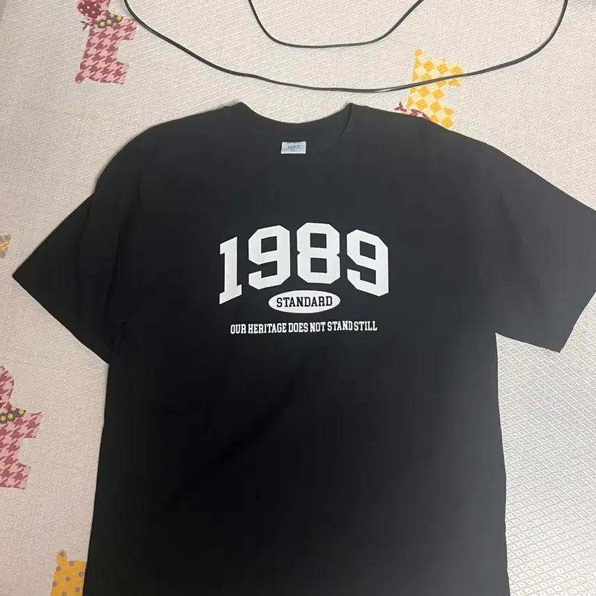 [BUNJANG] 1989 Standard Black T-Shirt XL / 1989 스탠다드 블랙 반팔 티셔츠 XL