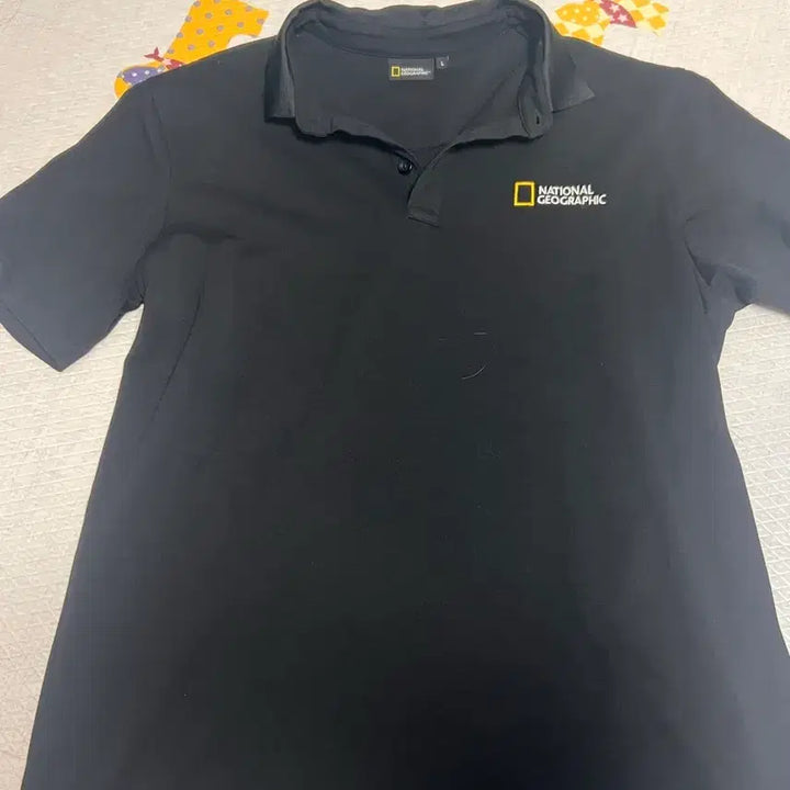 [BUNJANG] National Geographic Black T-Shirt / 내셔널지오그래픽 검정색 반팔