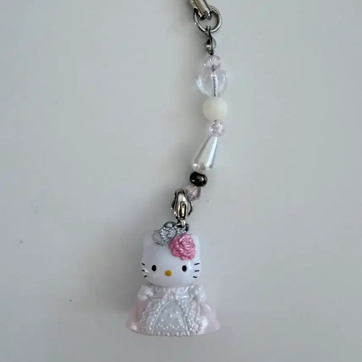 [BUNJANG] Sanrio Hello Kitty Classic Princess Kitty Strap Charm / 산리오 키티스트랩 키티키링 고전키티 공주키티