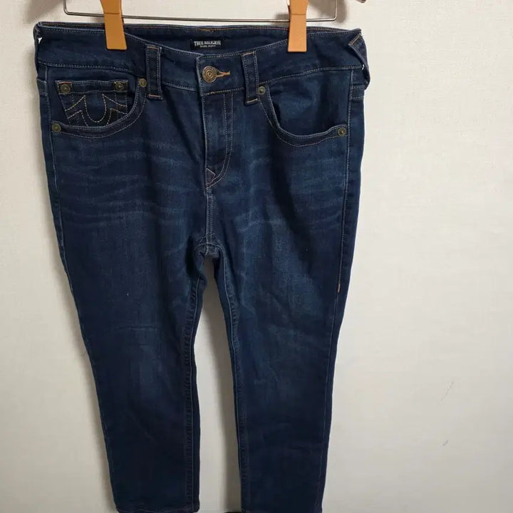 [BUNJANG] True Religion Slim Straight Dark Indigo Denim Jeans (Size 32) / [정품] 트루릴리전 신세계판 슬림 스트레이트 데님 (32사이즈)