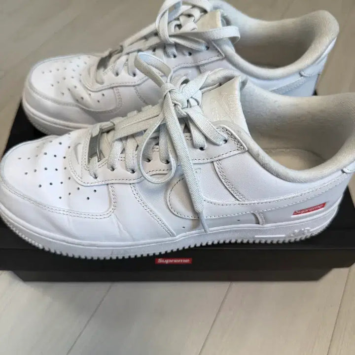 [BUNJANG] Nike Air Force 1 Supreme Collaboration White / 나이키 에어포스1 슈프림 콜라보 화이트