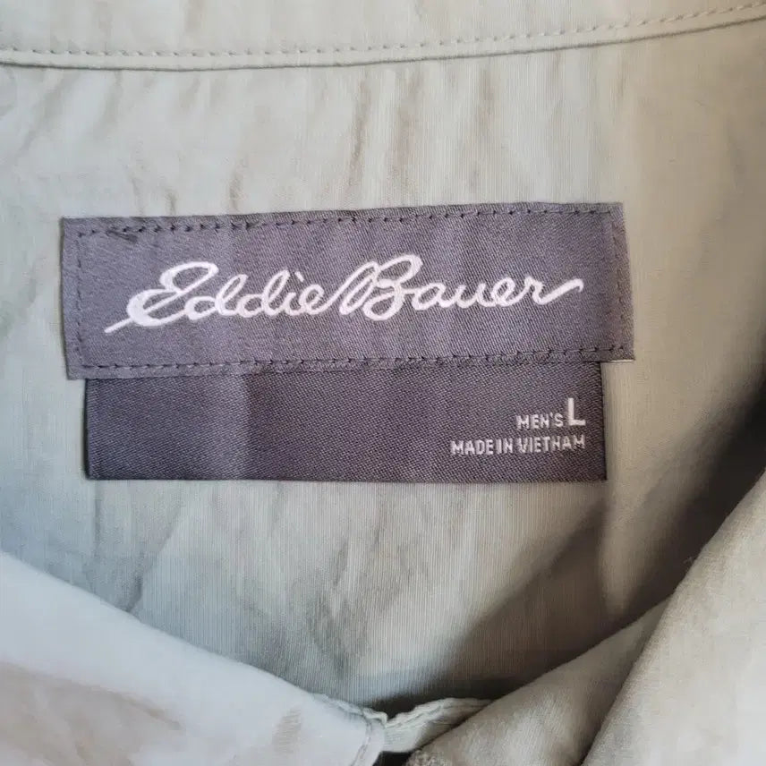 [BUNJANG] Eddie Bauer Short Sleeve Shirt L Khaki (New) / 에디바우어 반팔 셔츠 L 카키(새상품)