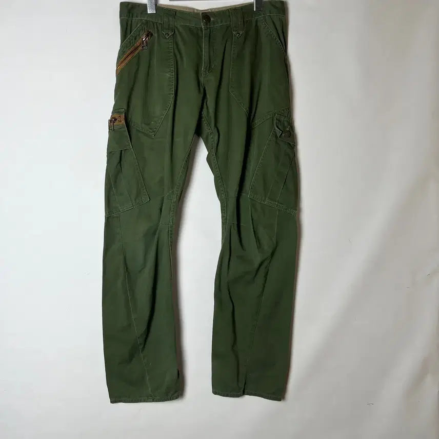 [BUNJANG] SOUL OF FREEDOM Japan Cinched Back Curved Pants / [SOUL OF FREEDOM] 재팬 신치백 커브드 팬츠