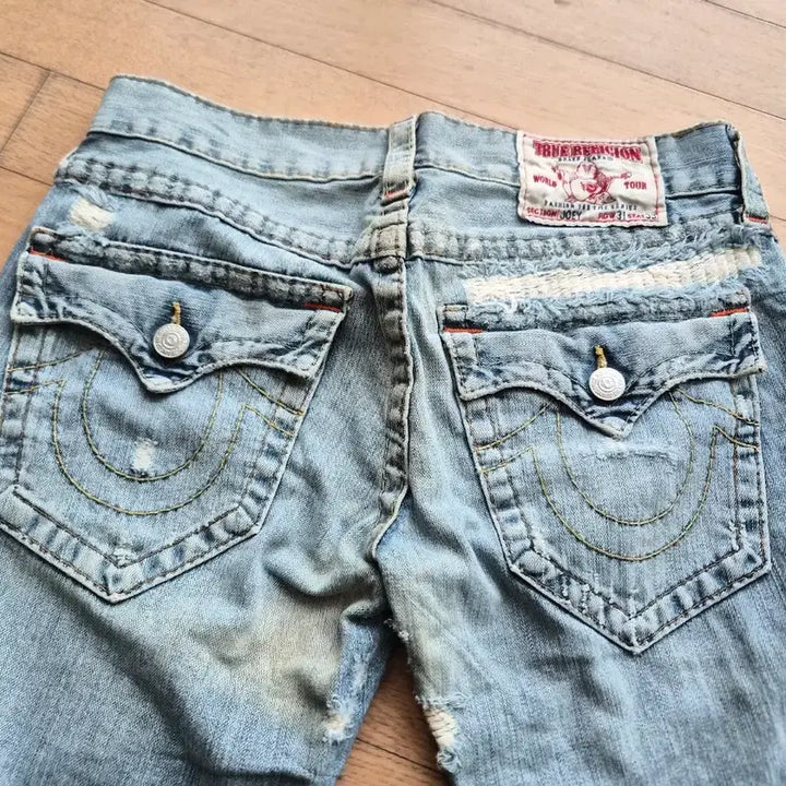 [BUNJANG] True Religion Joey Super T Distressed Bootcut Jeans / 트루릴리전 조이(JOEY) 슈퍼티 디스트로이드 부츠컷
