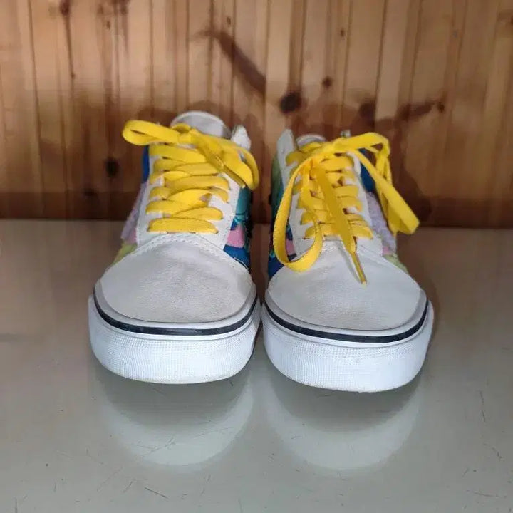 [BUNJANG] Vans x Simpsons Old Skool Collaboration Sneakers / 235mm 반스 x 심슨 올드스쿨 콜라보
