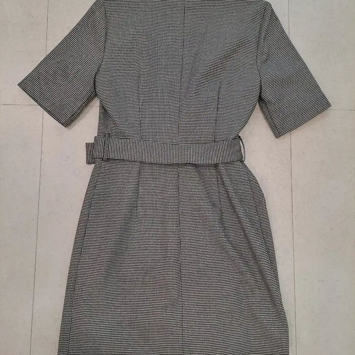 [BUNJANG] Mango Houndstooth Check Short Sleeve Midi Dress M / 망고  하운드투스 체크 패턴 반팔 원피스 M