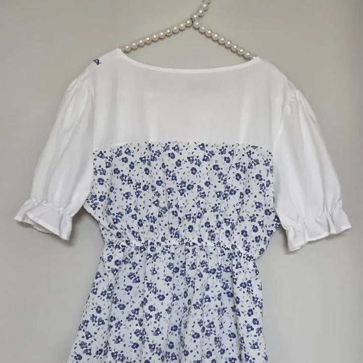 [BUNJANG] Floral Pattern Puff Sleeve Blouse / 55~66)플라워 패턴 퍼프 블라우스