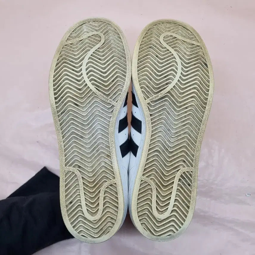[BUNJANG] Adidas Superstar White/Black Sneakers 255 / 아디다스 슈퍼스타 흰검 운동화255