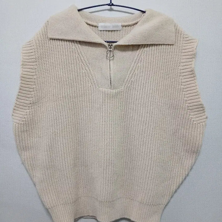 [BUNJANG] Mocobling I Love Knit Zip-Up Knit Vest Ivory / 모코블링 아이러브니트 집업 니트 베스트 아이보리