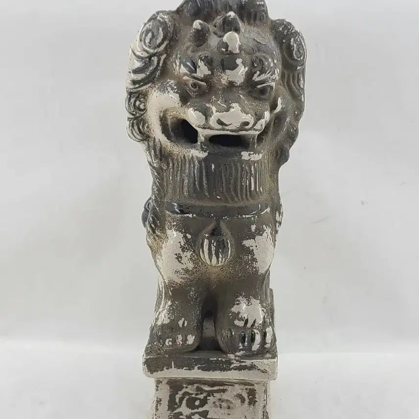 [BUNJANG] Haitai Motif Ceramic Oil Lamp / 해태상 도자기 등잔