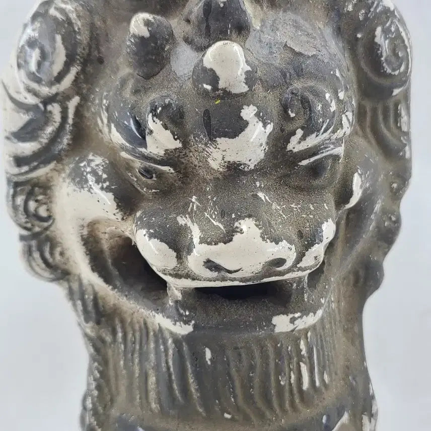 [BUNJANG] Haitai Motif Ceramic Oil Lamp / 해태상 도자기 등잔