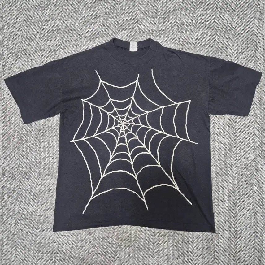 [BUNJANG] 80s Spiderweb Printing Single Stitch T-Shirt XL / 80s 스파이더웹 프린팅 싱글스티치 티셔츠 (XL)