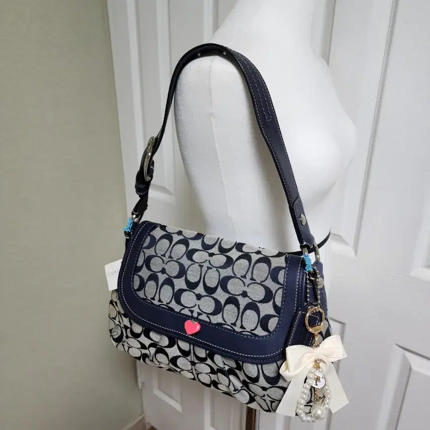 [BUNJANG] Coach Soho Pleats Shoulder Bag / 새거) 코치 소호 플리츠  숄더백