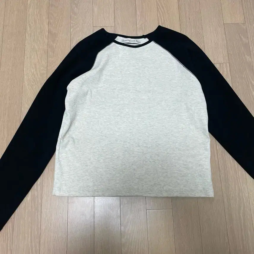 [BUNJANG] Stunning London Ribbed Raglan T-Shirt / 새상품)스터닝 런던 골지 나그랑 티셔츠