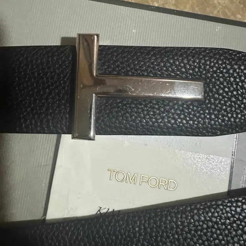[SOLD OUT] 톰포드 T로고 다크네이비 가죽벨트 90 사이즈