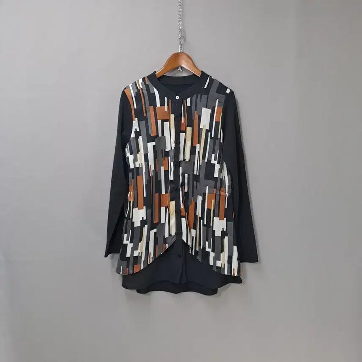 [BUNJANG] Colorblock Pattern Layered Two-Tone Material Shirt Tee / 배색 패턴 레이어드 투톤소재 셔츠  티