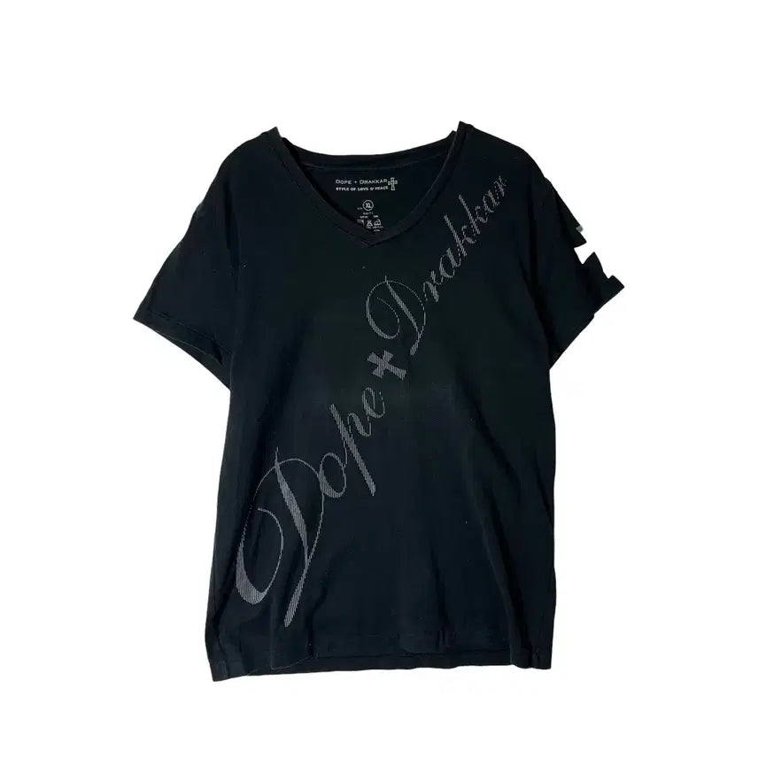 [BUNJANG] Dope &amp; Drakkar Japan Lettering V-Neck T-Shirt / [DOPE &amp; DRAKKAR] 재팬 레터링 브이넥 티셔츠