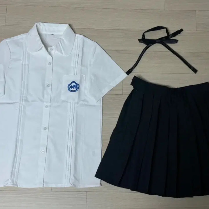 [BUNJANG] Taiwanese School Uniform Costume Rental / <졸사 대여>대만교복