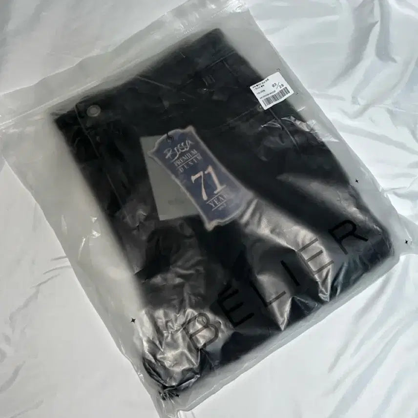 [BUNJANG] Veliel True Flare Denim Pants Washed Black / [새상품] 벨리에 트루플레어 데님 팬츠