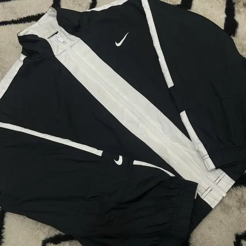 [BUNJANG] Nike Repel Essential Woven Windbreaker Jacket XL / [XL]나이키 리펠 에센셜 우븐 바라막이