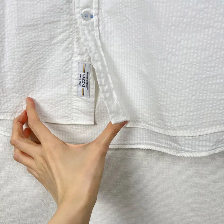 [BUNJANG] Hazzys 2023 White Textured Short-Sleeve Shirt XL / 헤지스 2023 반팔 셔츠 남방 남105 XL 라덴 빈티지