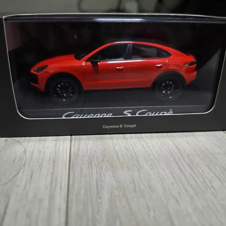 [BUNJANG] Porsche Cayenne Turbo 1/43 Scale Model / 포르쉐 카이엔 터보 1/43 모형 팝니다