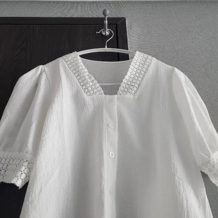 [BUNJANG] Olivie Closet White Lace Detail Blouse One Size / 새상품급) 올리비에스클로젯 블라우스 one size
