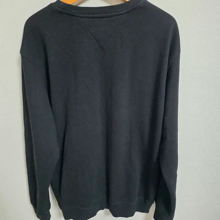 [BUNJANG] Tommy Jeans Embroidered Logo Sweatshirt Black L / [L] 타미진스 에센셜 자수 로고 맨투맨 블랙 (DM0DM09591)