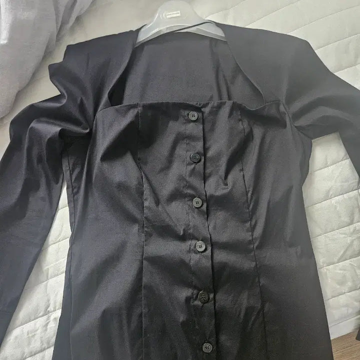 [BUNJANG] ZARA Square Neck Black Blouse / (새상품)자라 스퀘어넥 블라우스