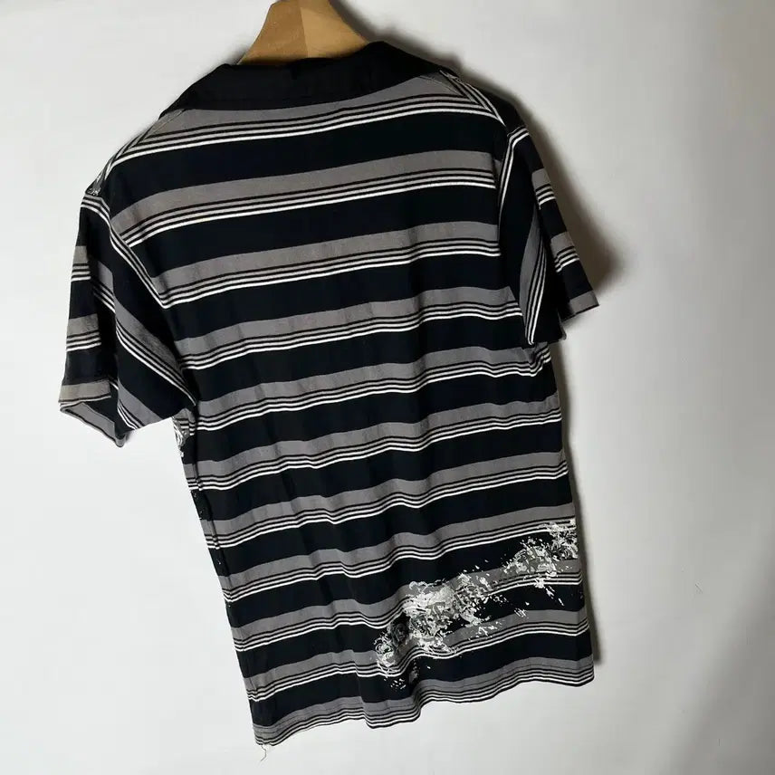 [BUNJANG] Japan Archive Punk Eyelet Damage T-Shirt / [JPN] 재팬 아카이브 펑크 아일렛 데미지 티셔츠