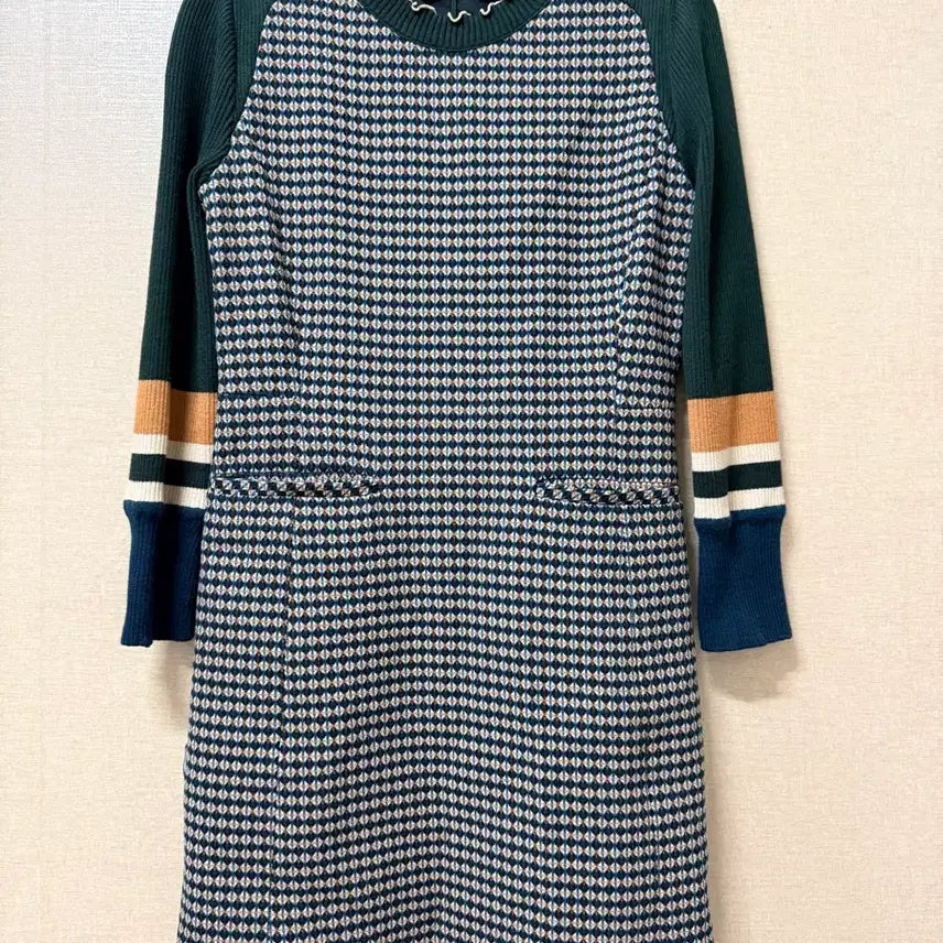 [BUNJANG] DEWL Colorblock Knit Dress Size 66 / (여성복) 듀엘 DEWL 배색 니트 원피스 66