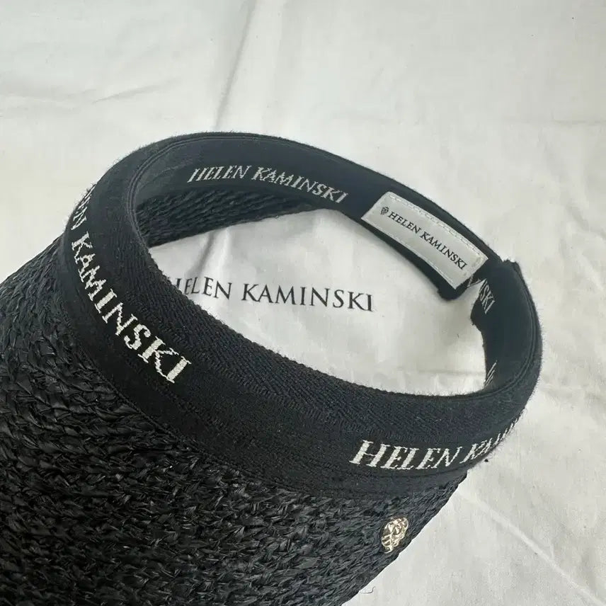 [SOLD OUT] 헬렌카민스키 비앙카 차콜블랙 롯데면세구입