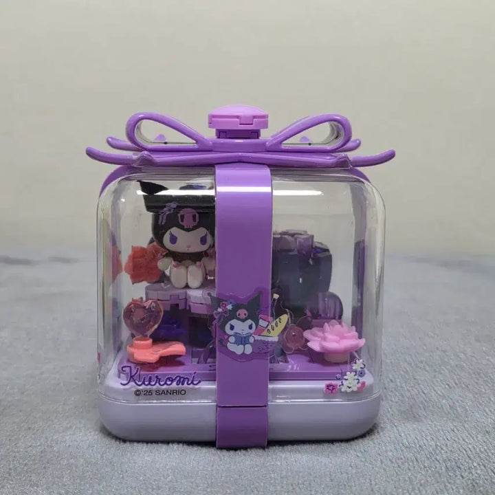 [BUNJANG] Sanrio Kuromi Gift Box Edition Nano Block Figure / [새제품] 산리오 쿠로미 선물상자 나노블록 피규어
