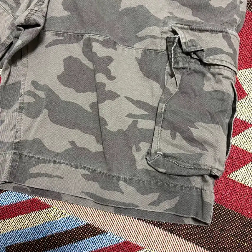 [BUNJANG] Route 66 Camo Cargo Shorts / 36inch) 카모 패턴 버뮤다팬츠 카고 반바지 카고 쇼츠