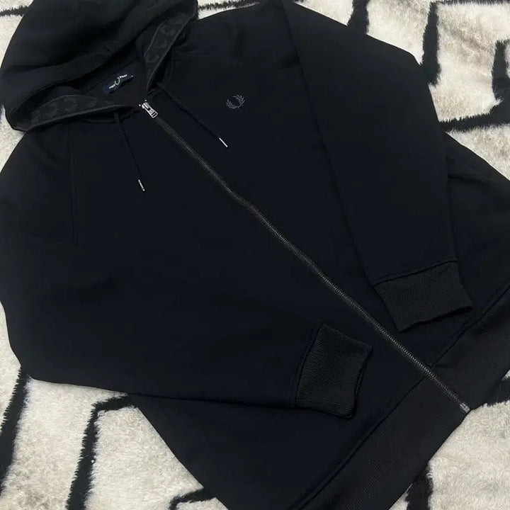 [BUNJANG] Fred Perry Oversized Hooded Zip-Up Black M / [M]프레드페리 오버핏 후드집업/블랙