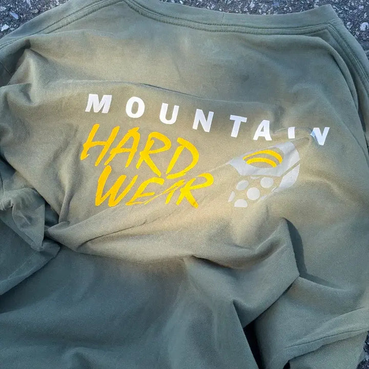 [BUNJANG] 00s Mountain Hardwear Long Sleeve T-Shirt Khaki L / 00s 마운틴 하드웨어 롱슬리브 카키 티셔츠 L (103)