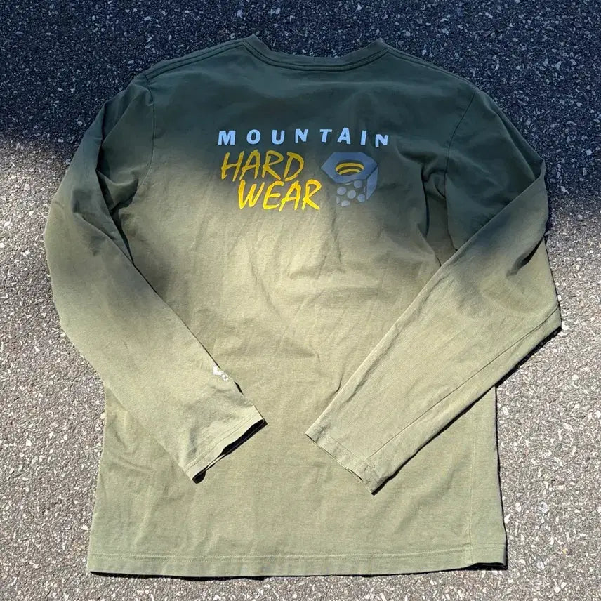 [BUNJANG] 00s Mountain Hardwear Long Sleeve T-Shirt Khaki L / 00s 마운틴 하드웨어 롱슬리브 카키 티셔츠 L (103)