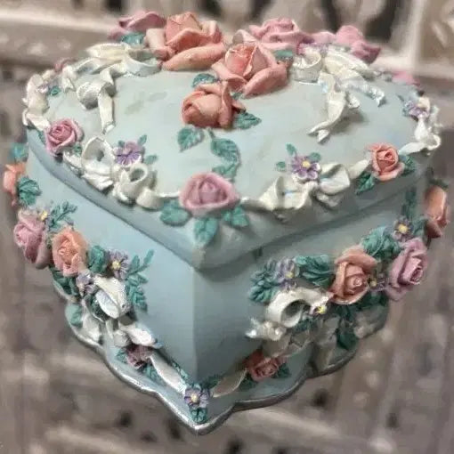[BUNJANG] Heart-Shaped Flower Embellished Jewelry Box / 하트모양 플라워 장식 보석함