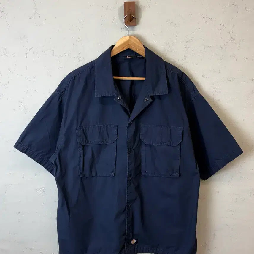 [BUNJANG] Dickies Workwear Two-Pocket Button Navy Short-Sleeve Shirt / [XL] 디키즈 워크웨어 투포켓 버튼 네이비 반팔셔츠