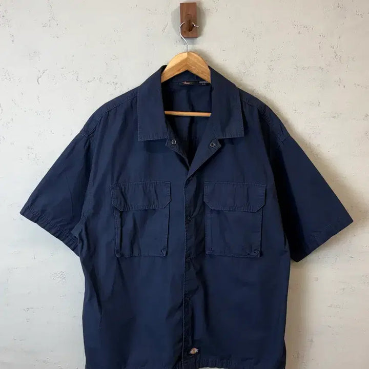 [BUNJANG] Dickies Workwear Two-Pocket Button Navy Short-Sleeve Shirt / [XL] 디키즈 워크웨어 투포켓 버튼 네이비 반팔셔츠