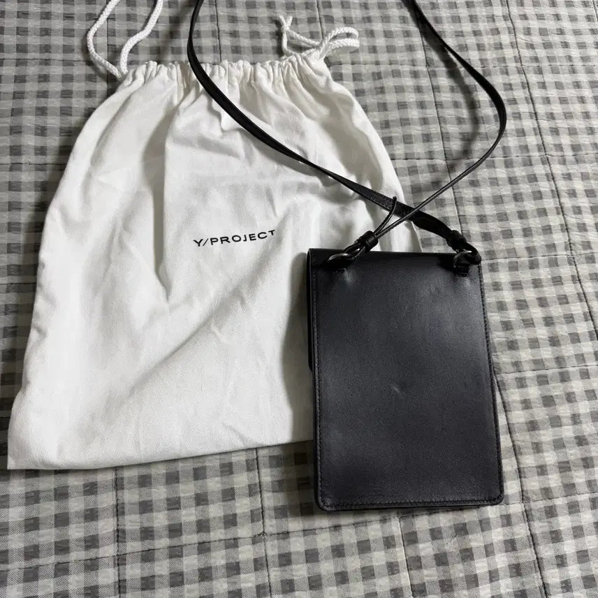 [BUNJANG] Y Project Y-Logo Leather Crossbody Bag OS / (OS) 와이프로젝트 Y로고 레더 크로스백