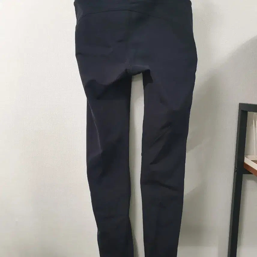 [BUNJANG] Xexymix Black Leggings - Size M / 젝시믹스 블랙 레깅스 M