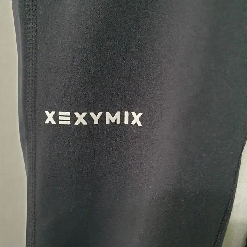 [BUNJANG] Xexymix Black Leggings - Size M / 젝시믹스 블랙 레깅스 M