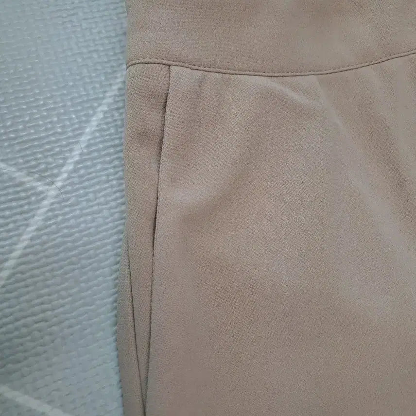 [BUNJANG] By Deep Beige Wide Pants Size S / by DEEP 베이지 와이드 팬츠 S(새상품)