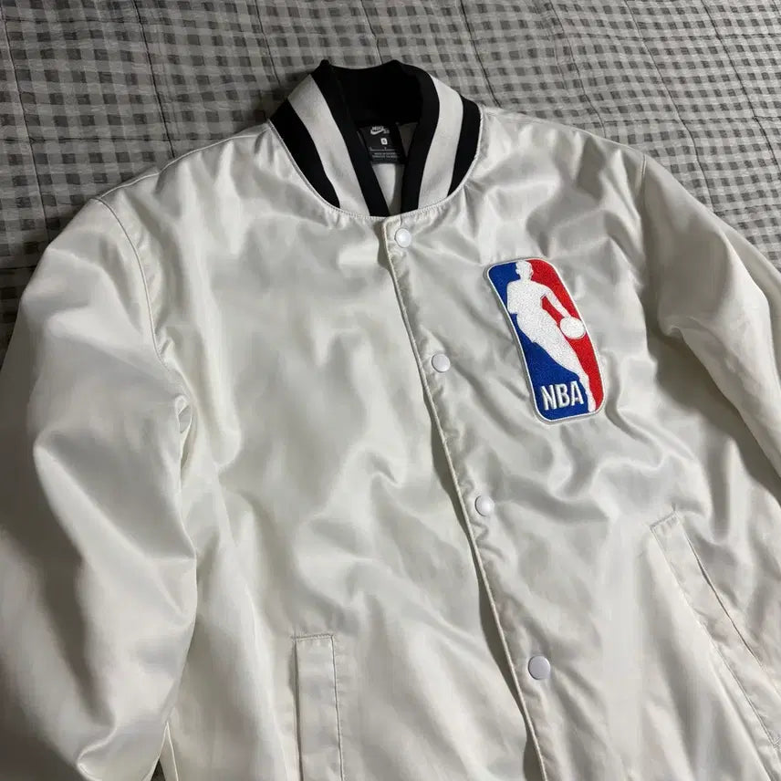 [BUNJANG] Nike NBA Bomber Jacket White / (S) Nike 나이키 NBA 봄버 자켓 화이트