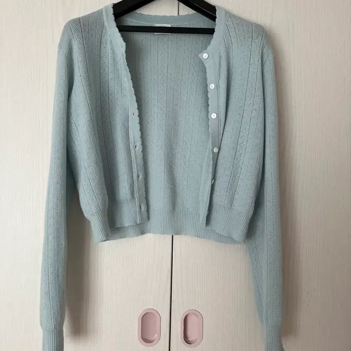 [BUNJANG] The Barnet Cardigan Sleeveless Set / 더바넷 가디건 슬리브리스 세트
