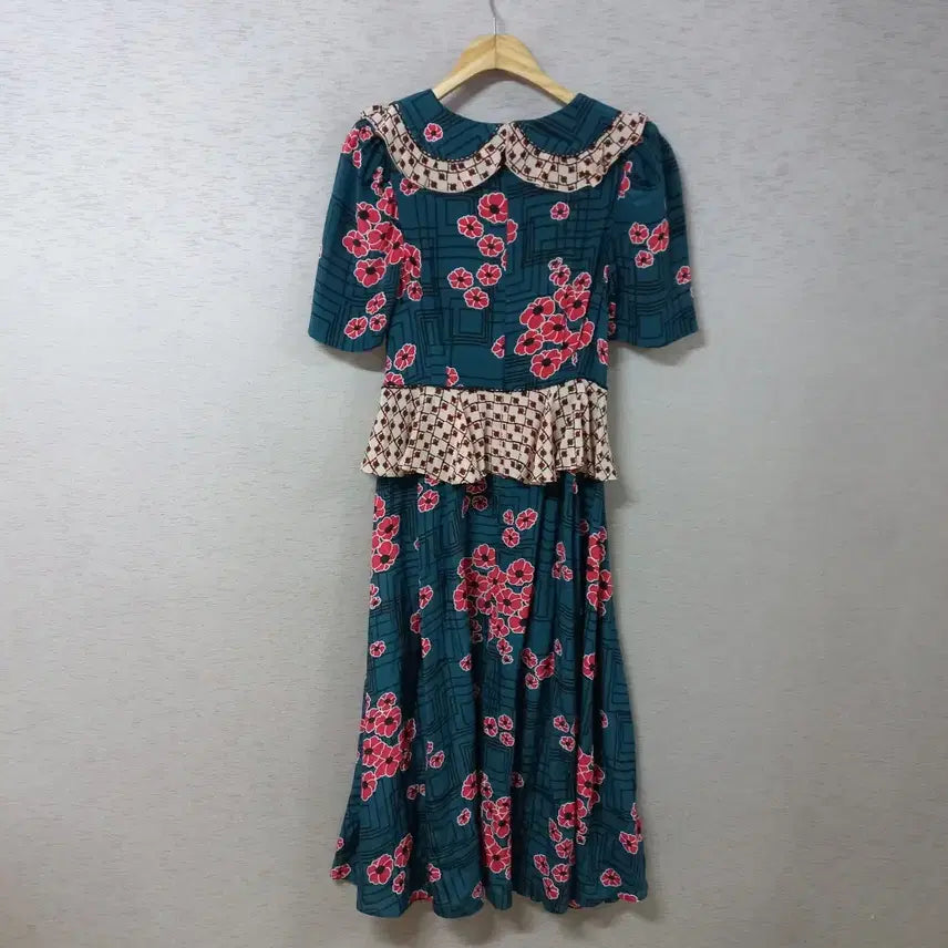 [SOLD OUT] B5-8/ORLA KIELY 실크 프린트 롱원피스 여성